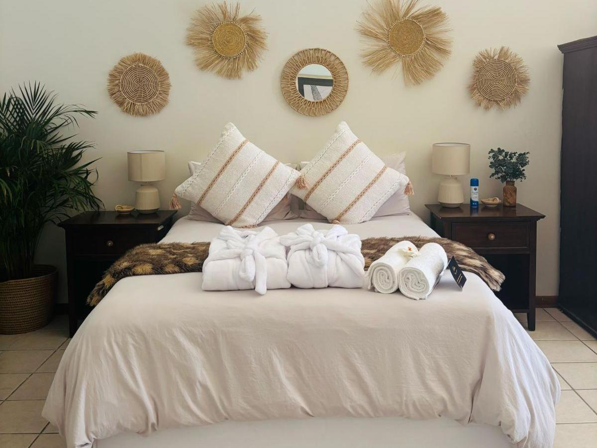 Bliss In The Bay Guesthouse เพลตเตนเบิร์กเบย์ ห้อง รูปภาพ